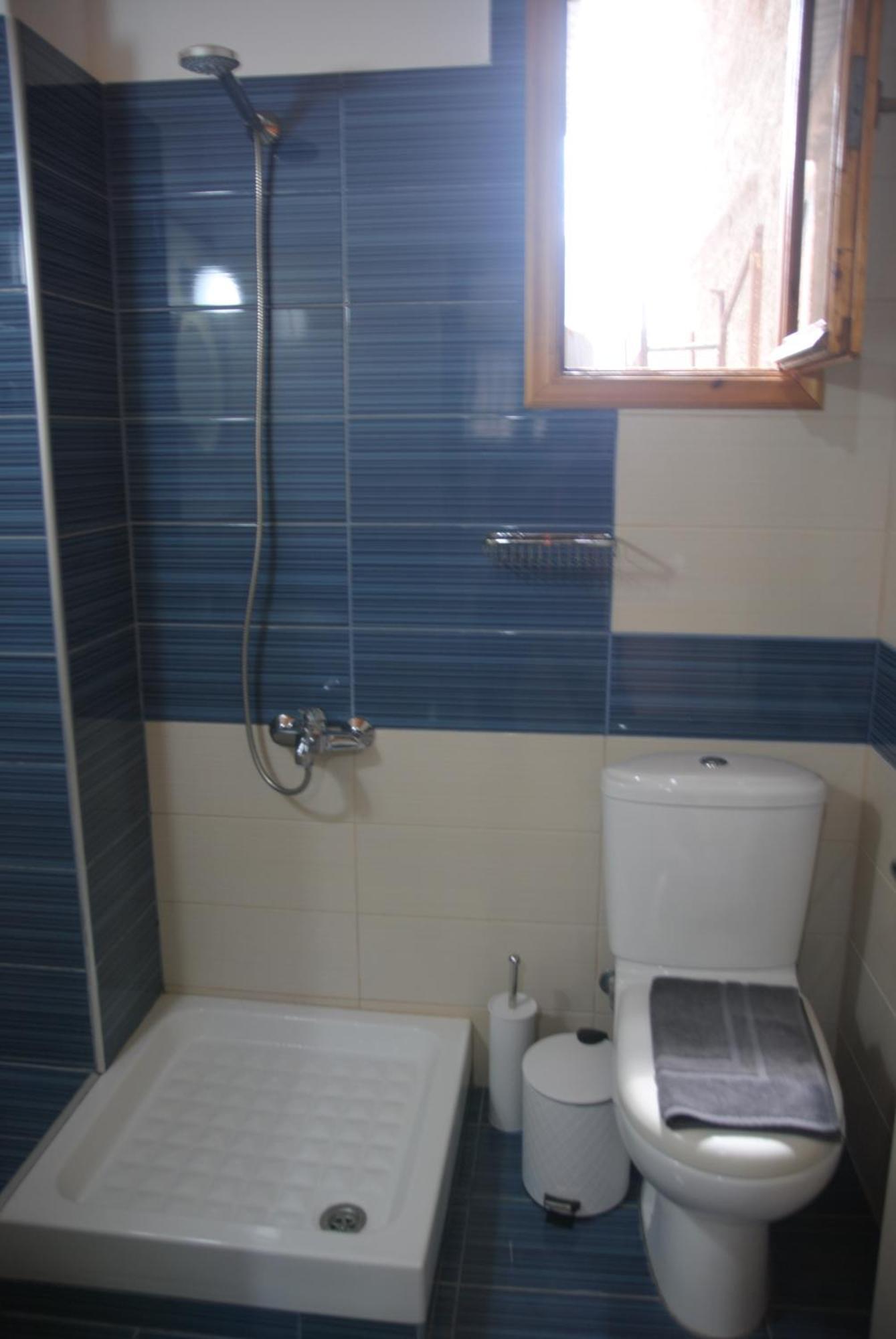 Light Blue Paralia Apartments Ngoại thất bức ảnh