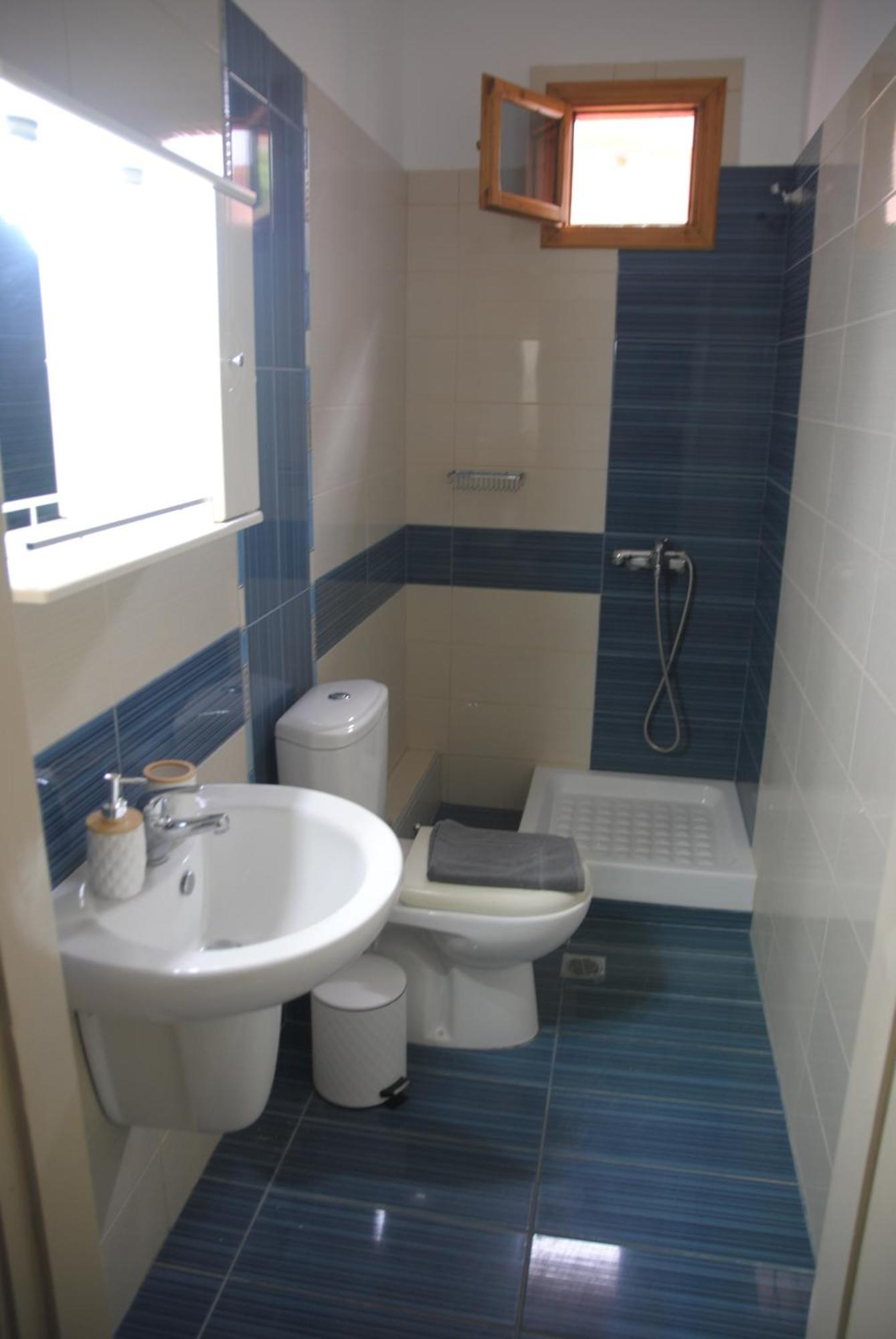 Light Blue Paralia Apartments Ngoại thất bức ảnh
