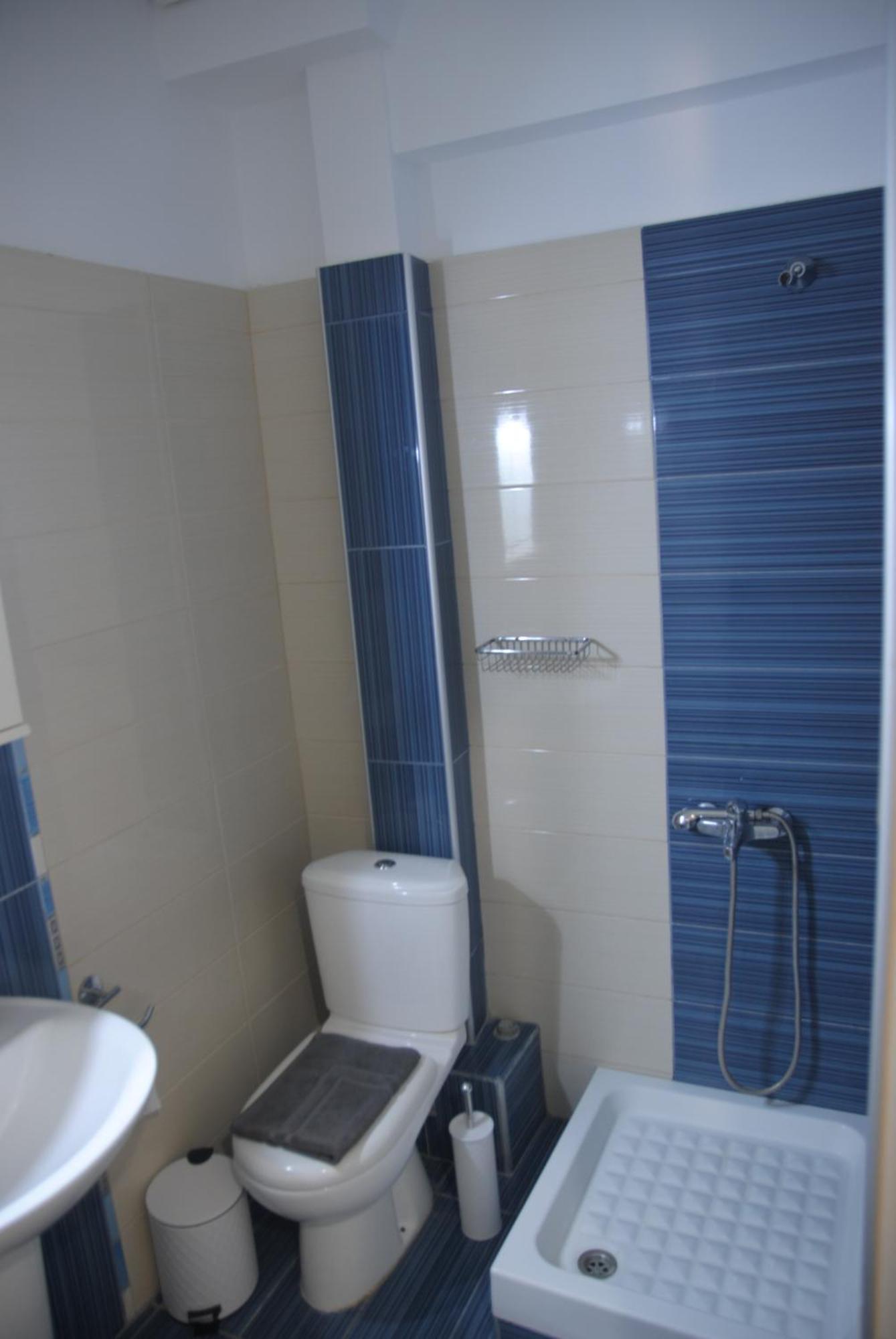 Light Blue Paralia Apartments Ngoại thất bức ảnh