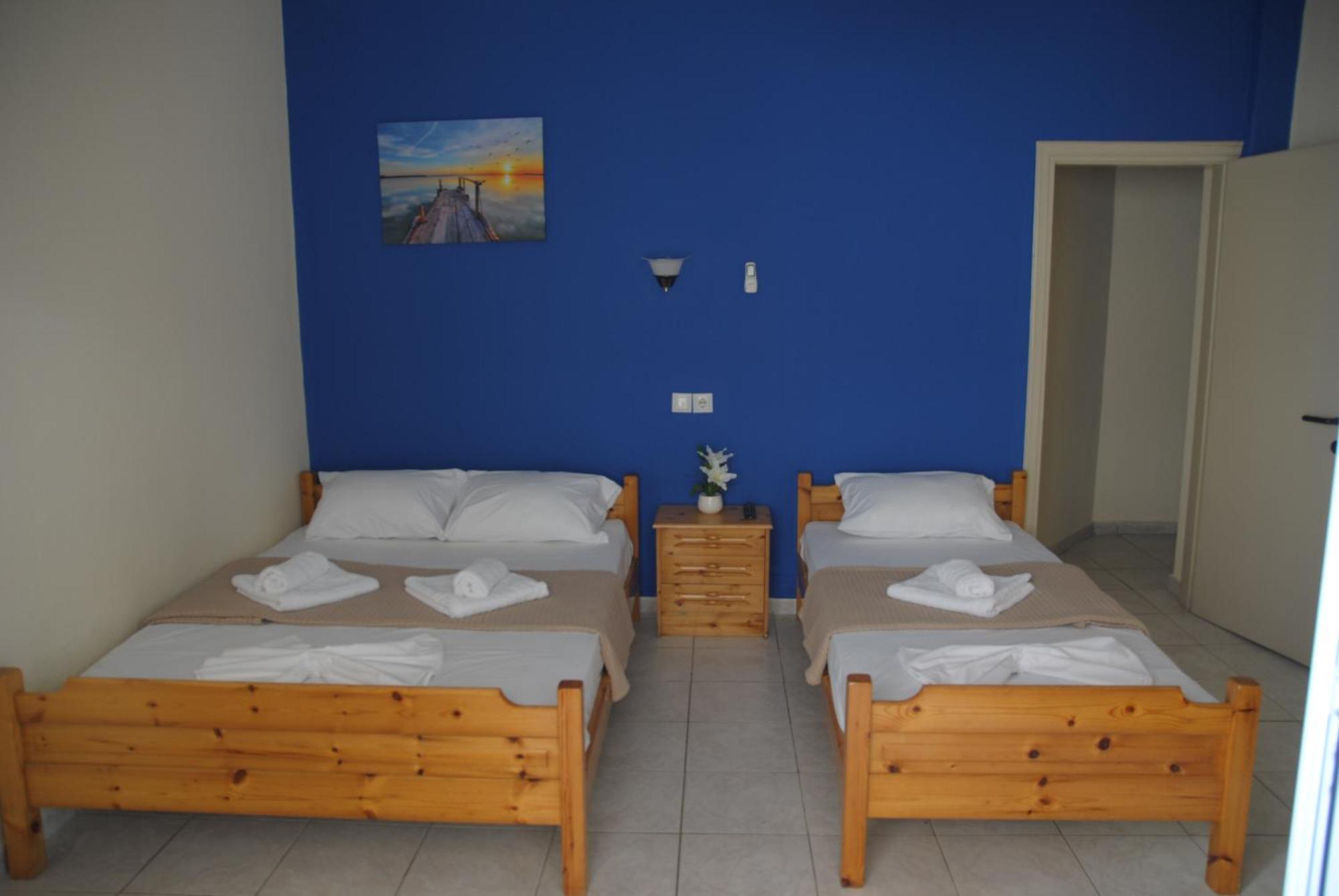 Light Blue Paralia Apartments Ngoại thất bức ảnh