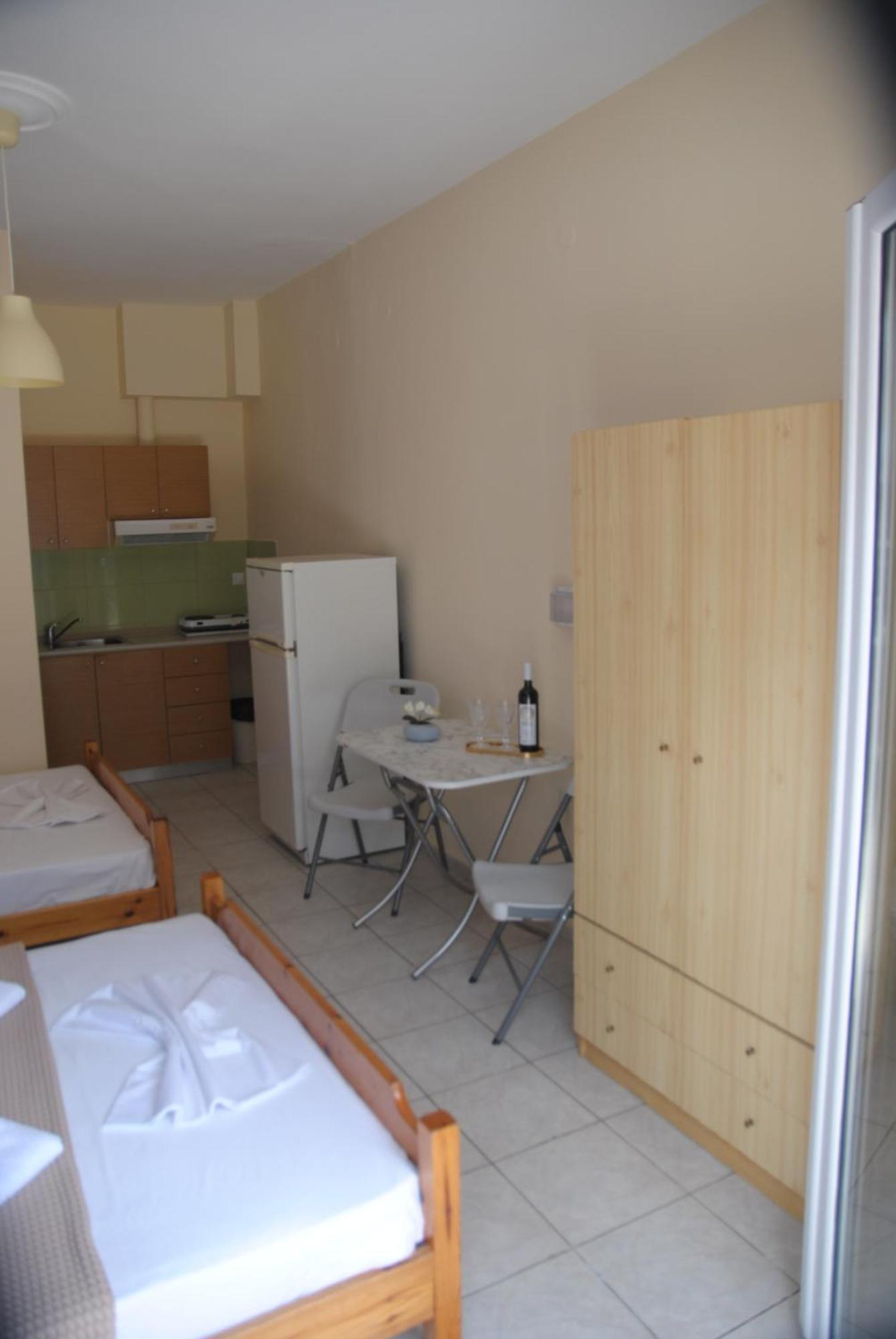 Light Blue Paralia Apartments Ngoại thất bức ảnh