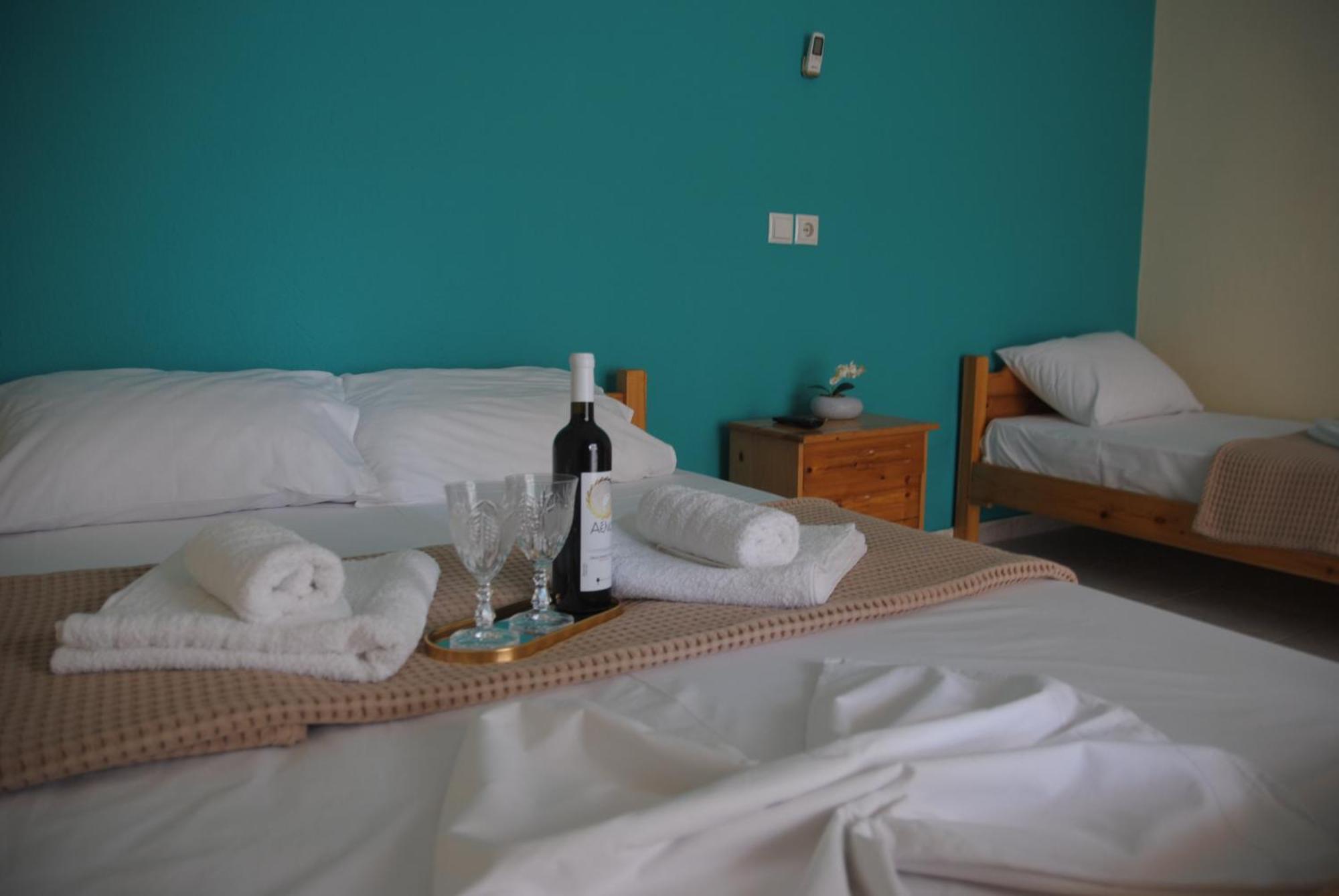 Light Blue Paralia Apartments Ngoại thất bức ảnh