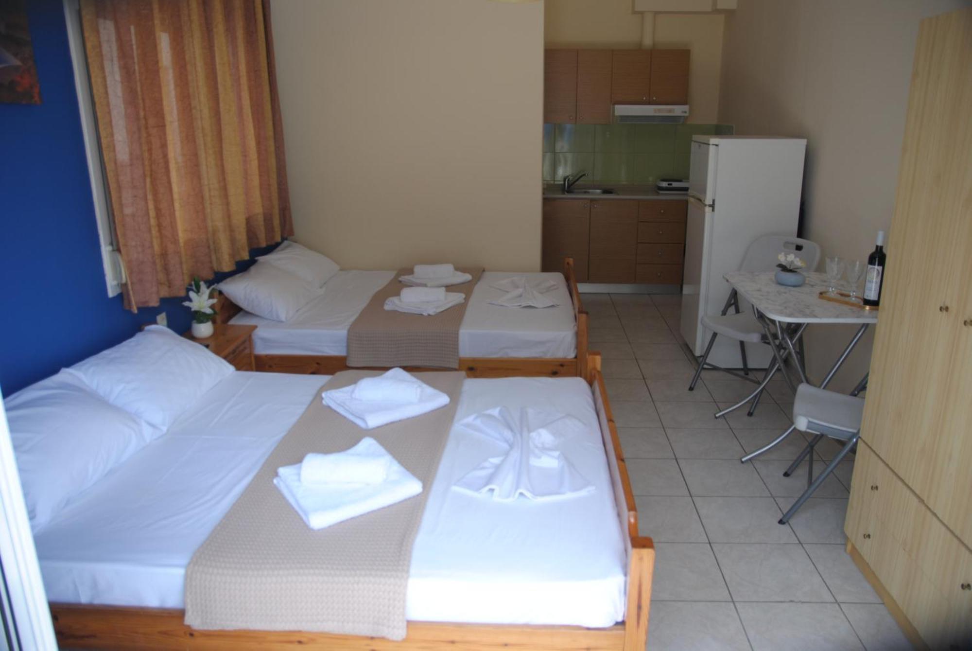 Light Blue Paralia Apartments Ngoại thất bức ảnh