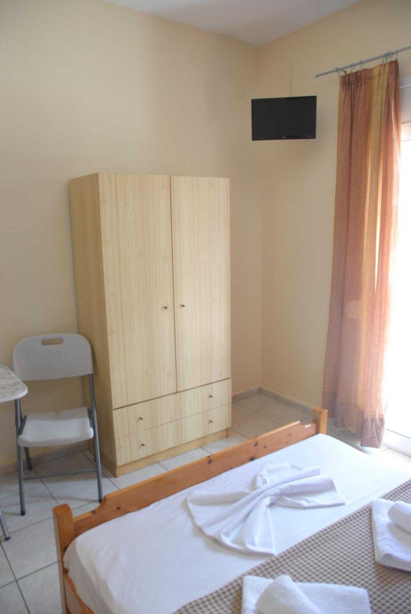 Light Blue Paralia Apartments Ngoại thất bức ảnh